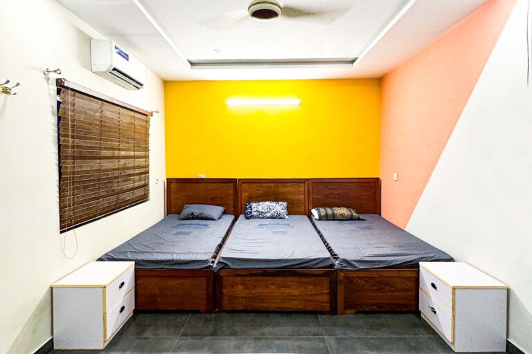 What to Look for When Choosing a Hostel in Lahore